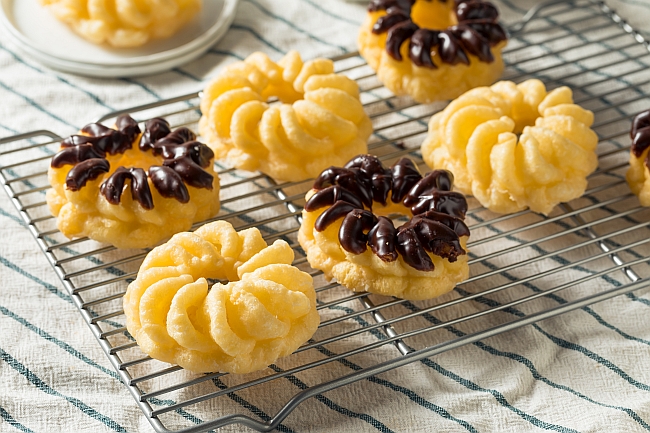 french cruller